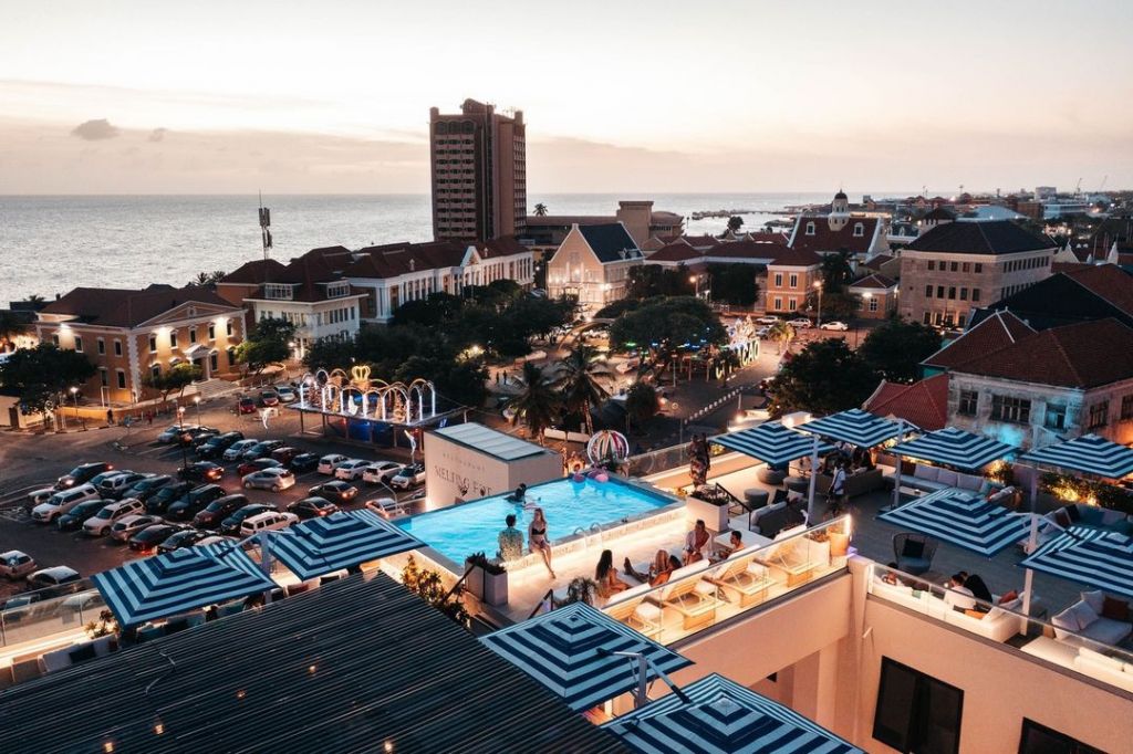 Cascada Rooftop O que fazer em Willemstad