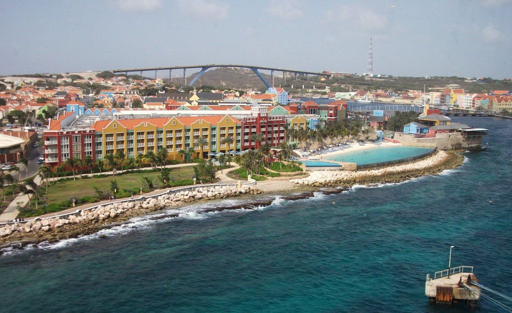 Hotel na beira mar de Curaçao em onde fica Curaçao - Dicas de Curaçao