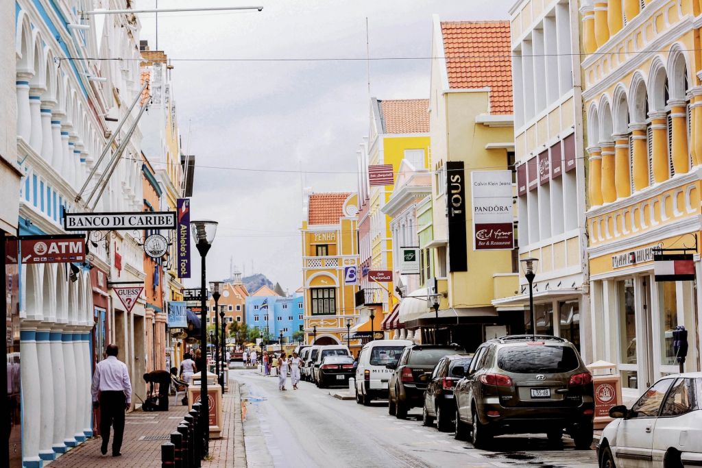 Aluguel de Carro Barato em Curaçao - Como Encontrar o Melhor? - Dicas de Curaçao