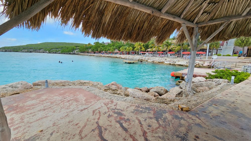 Confira o guia completo do Coral Estate Luxury Resort Curaçao